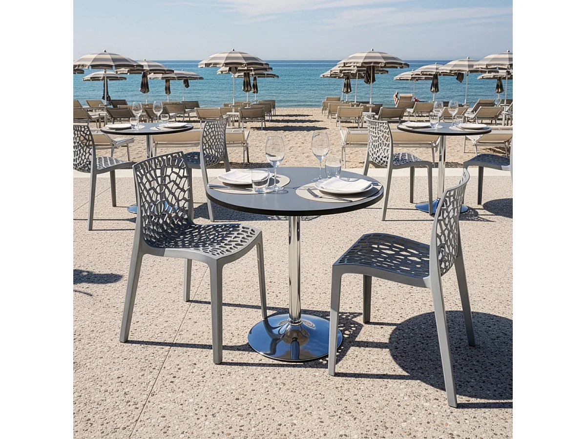 Table Ronde Noire 70x70cm Avec 2 Chaises Colorées Grand Soleil Set Intérieur Bar Café Gruvyer Cosmopolitan - Gris