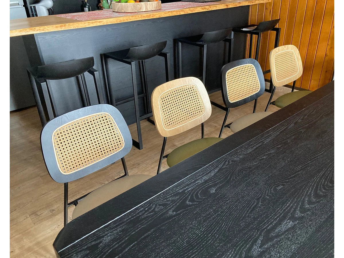 MEMPHIS - Lot de 2 chaises de repas en simili cuir et bois vert