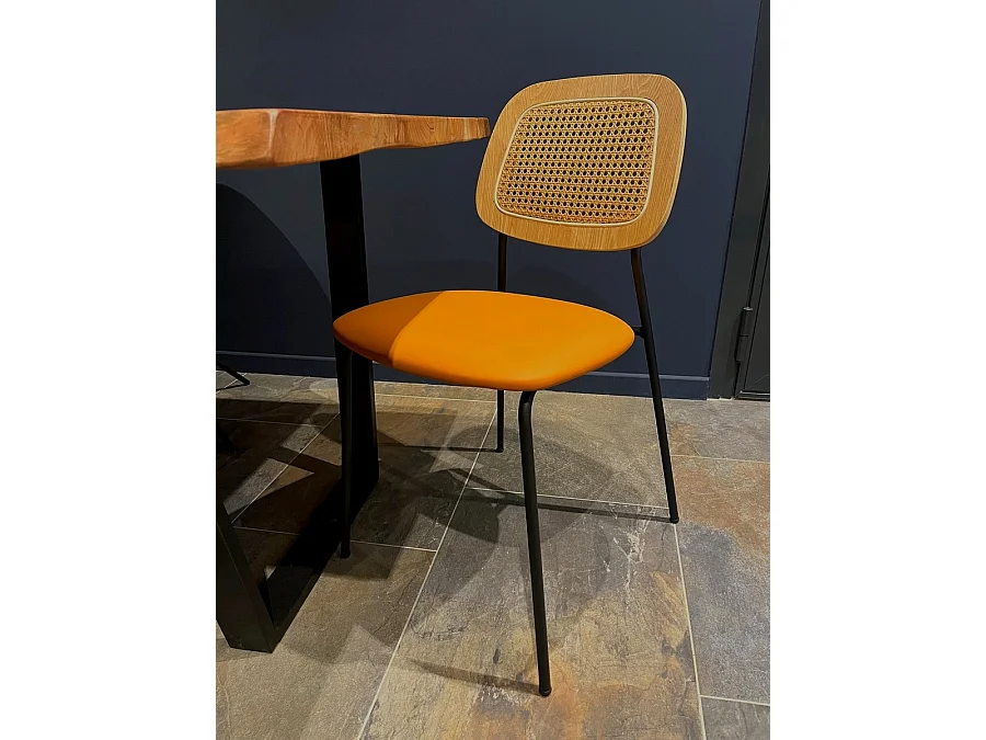 MEMPHIS - Lot de 2 Chaises en simili cuir orange design