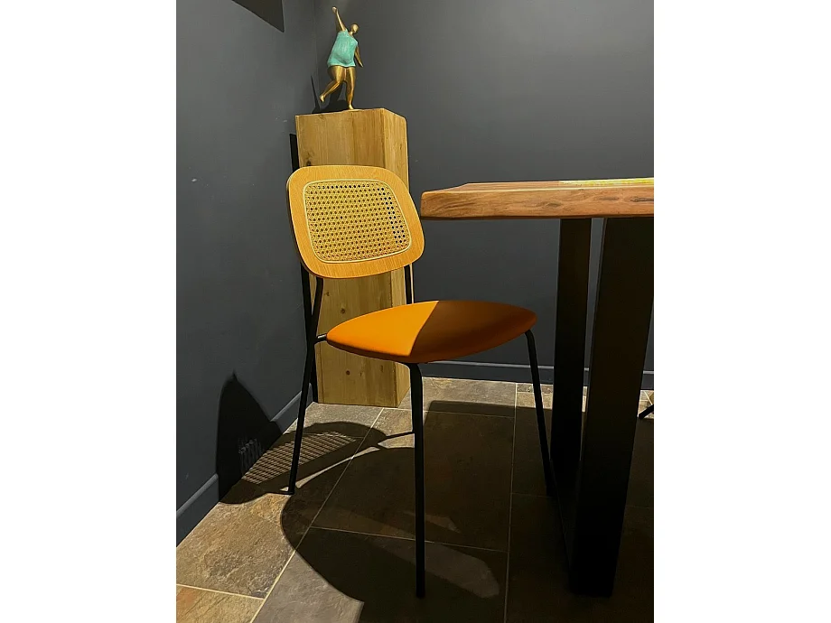 MEMPHIS - Lot de 2 Chaises en simili cuir orange design