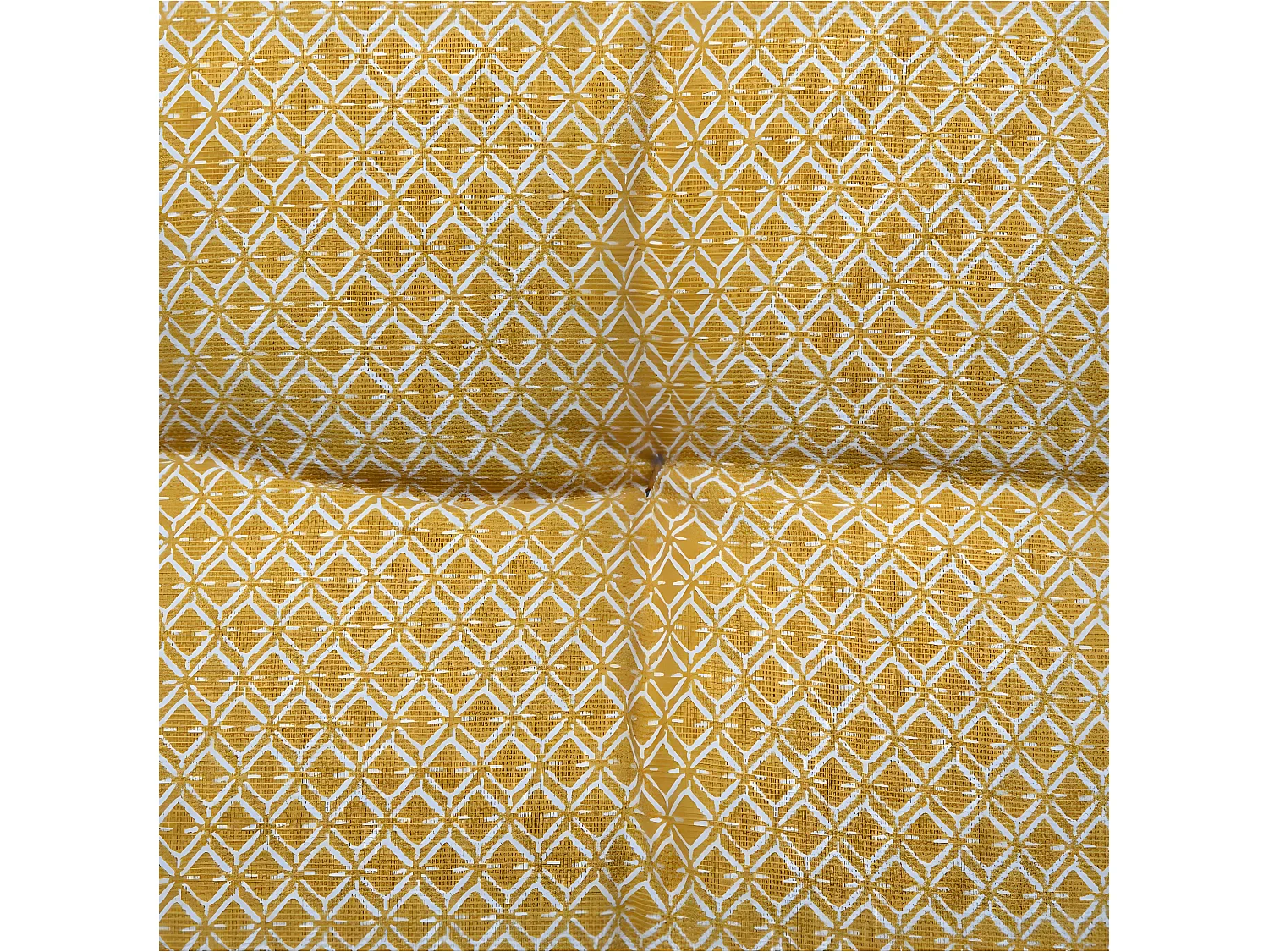 Bodenmatratze mit Pompons