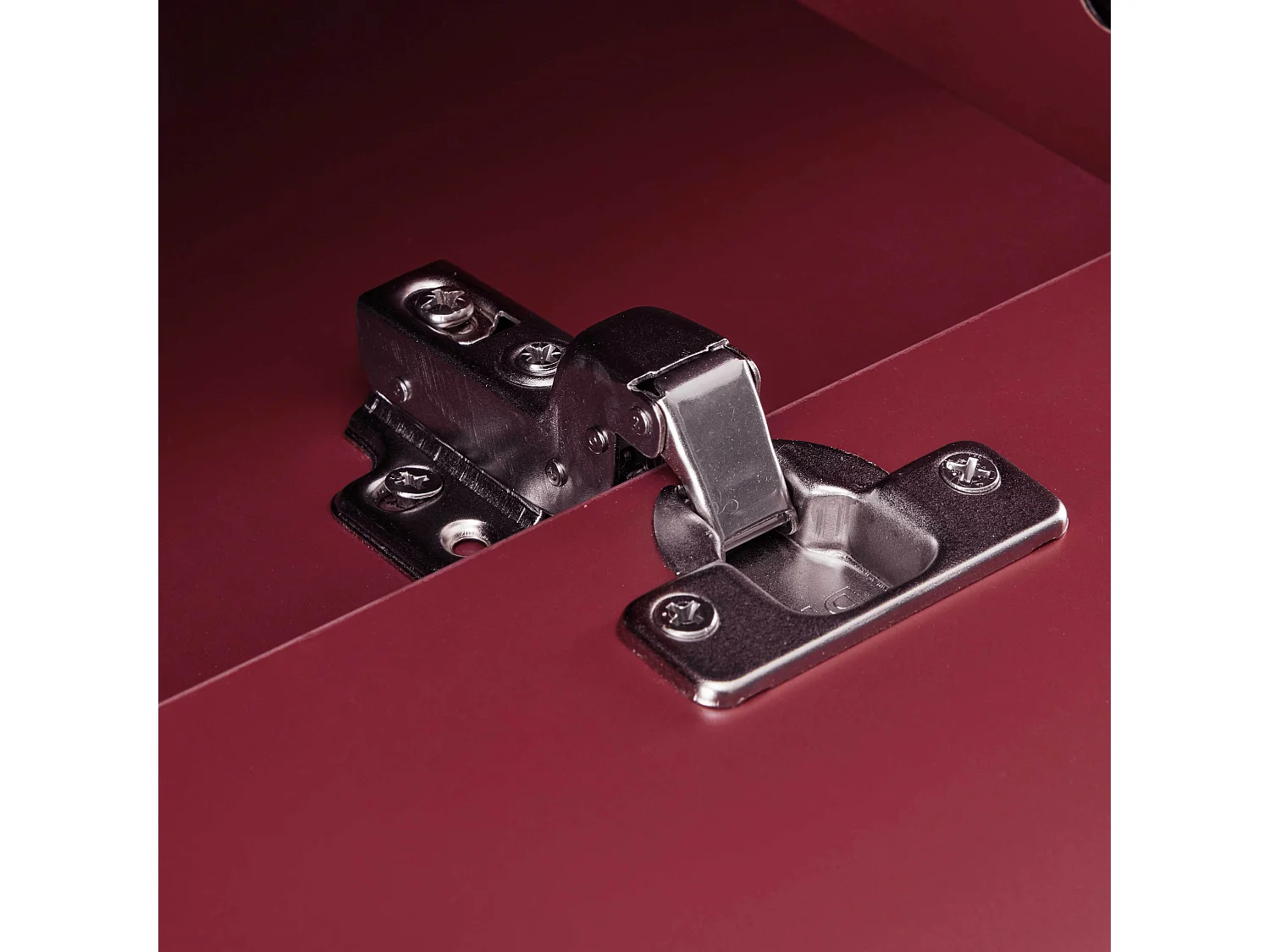 Meuble TV 2 portes en acier et MDF décor mélaminé 150 cm bordeaux