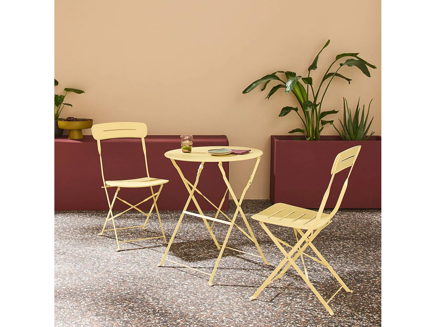 Table de jardin bistrot pliante ronde acier + 2 assises jaune - Balconea