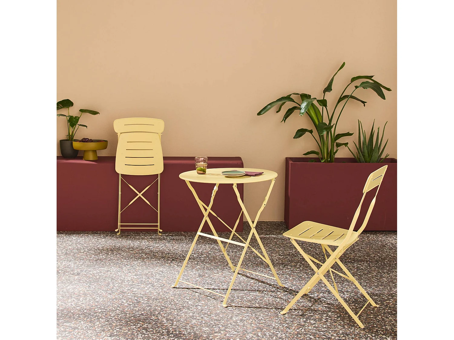 Table de jardin bistrot pliante ronde acier + 2 assises jaune - Balconea