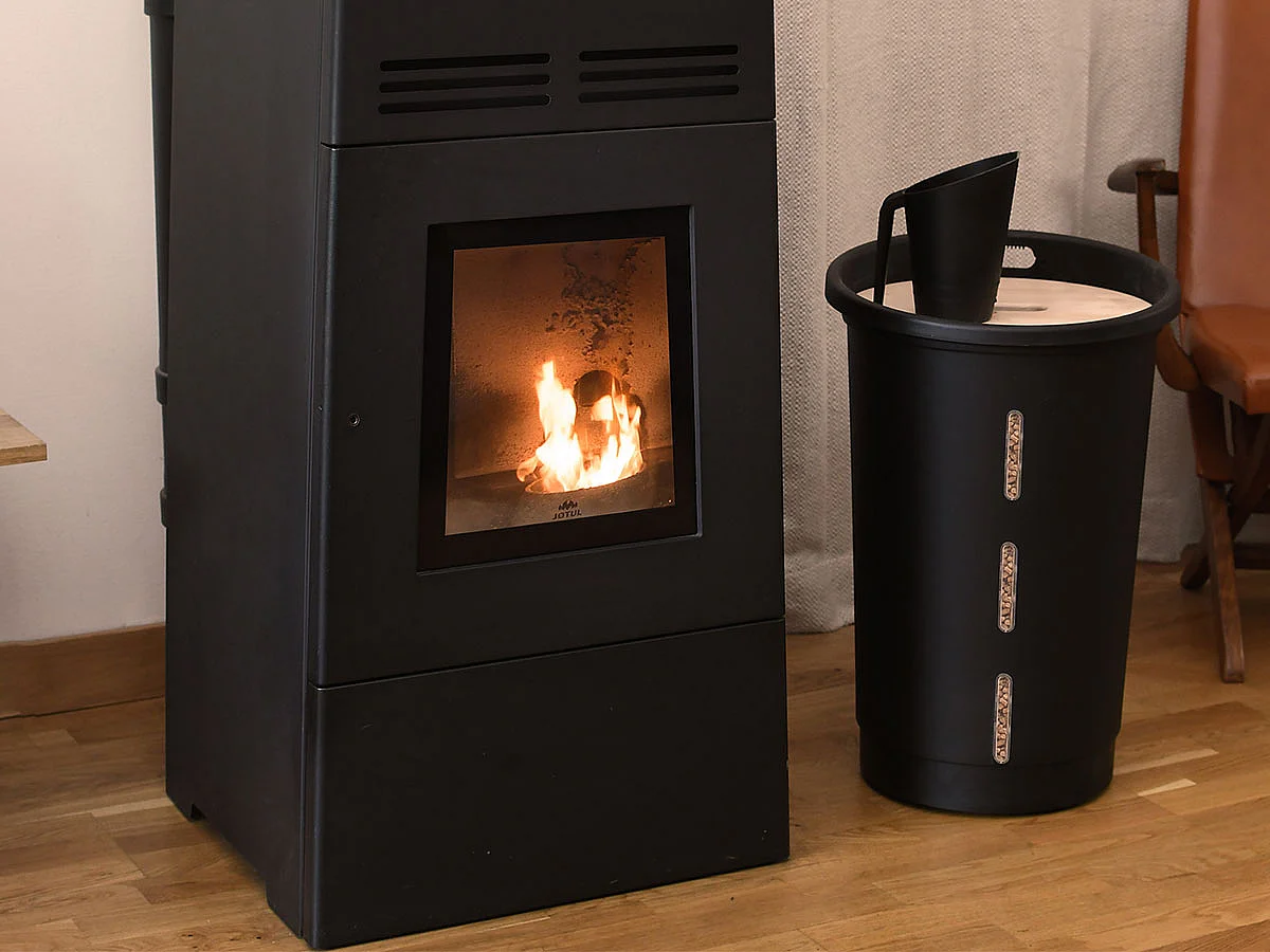 Caja de pellets para 25 kg de pellets Jura Montania - Ø 39,7 x 60,5 cm - EDA