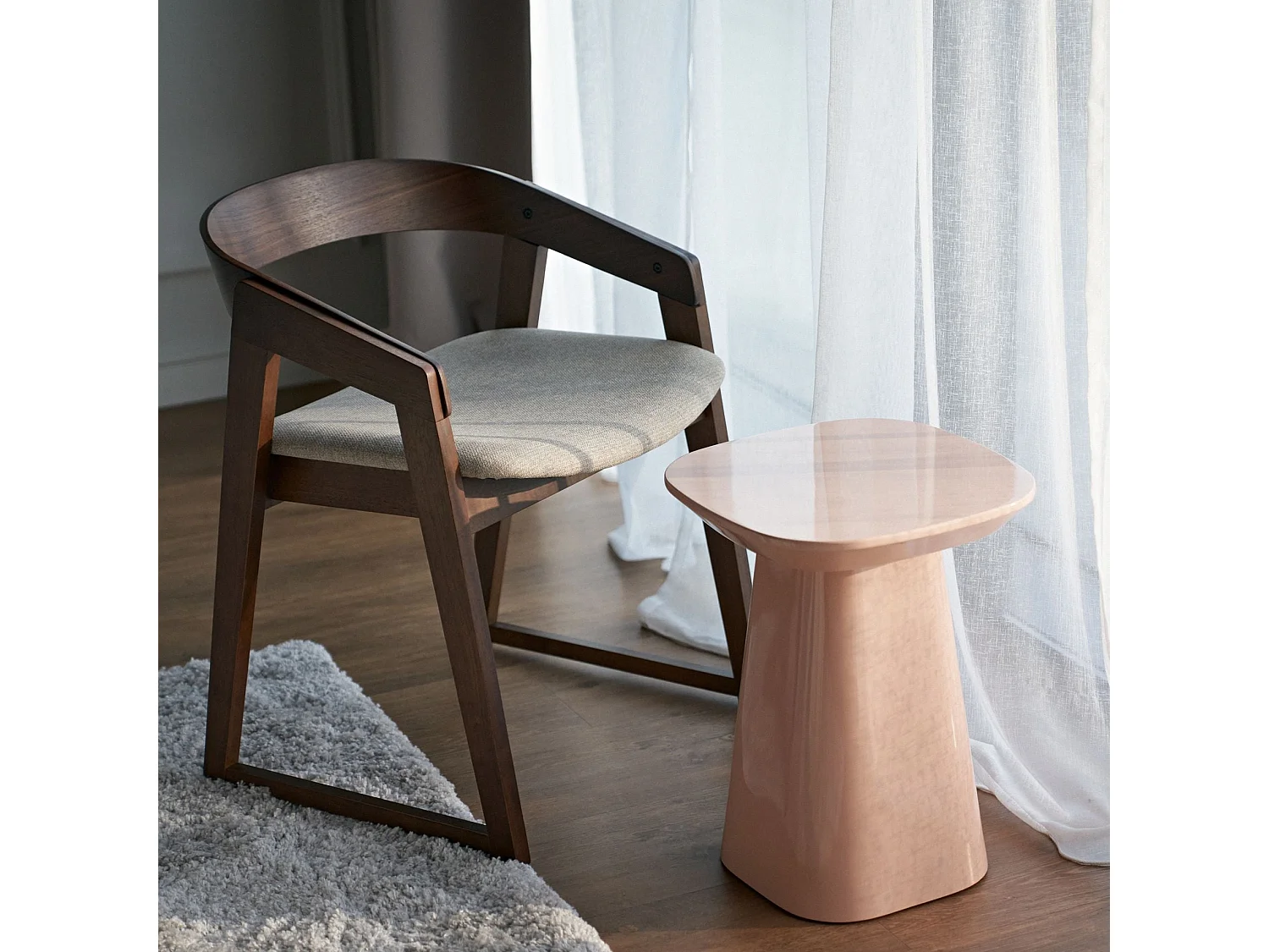 Houten stoel – bruin hout – beige – SALOSS