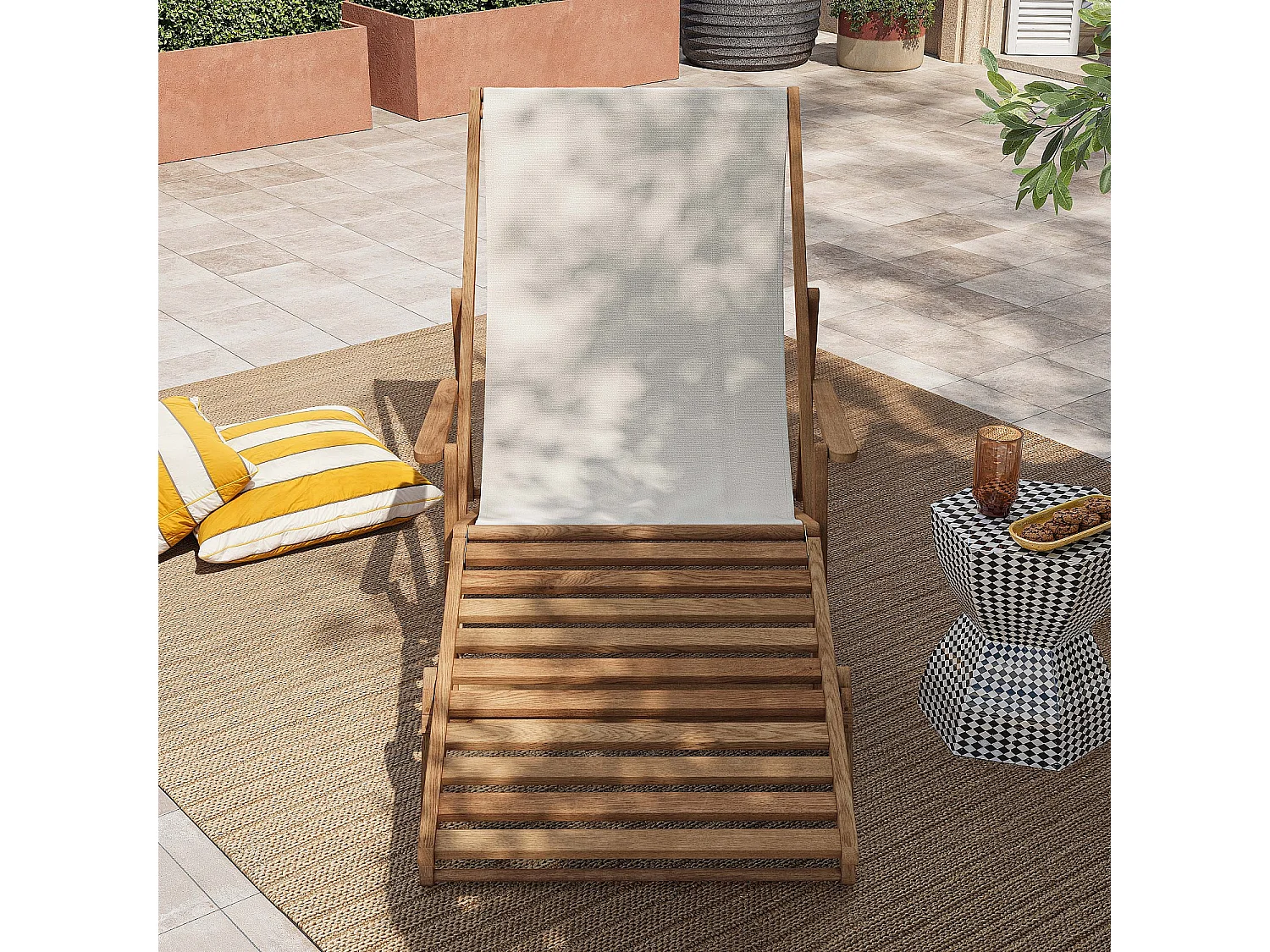 Habitat - Chilienne en chêne avec accoudoirs et toile en coton avec repose-pieds - Écru - Maui