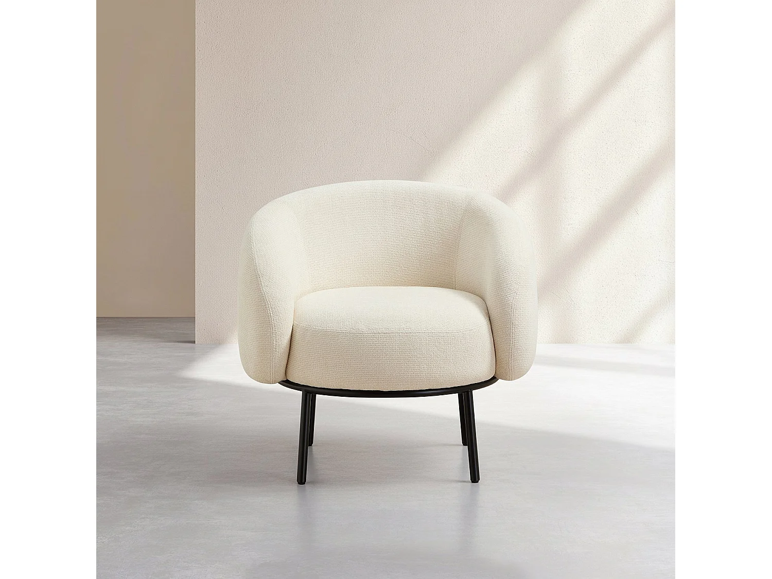 Habitat - Fauteuil en tissu chenille et métal noir - Ivoire - Design by Adrien Carvès - Cajou II