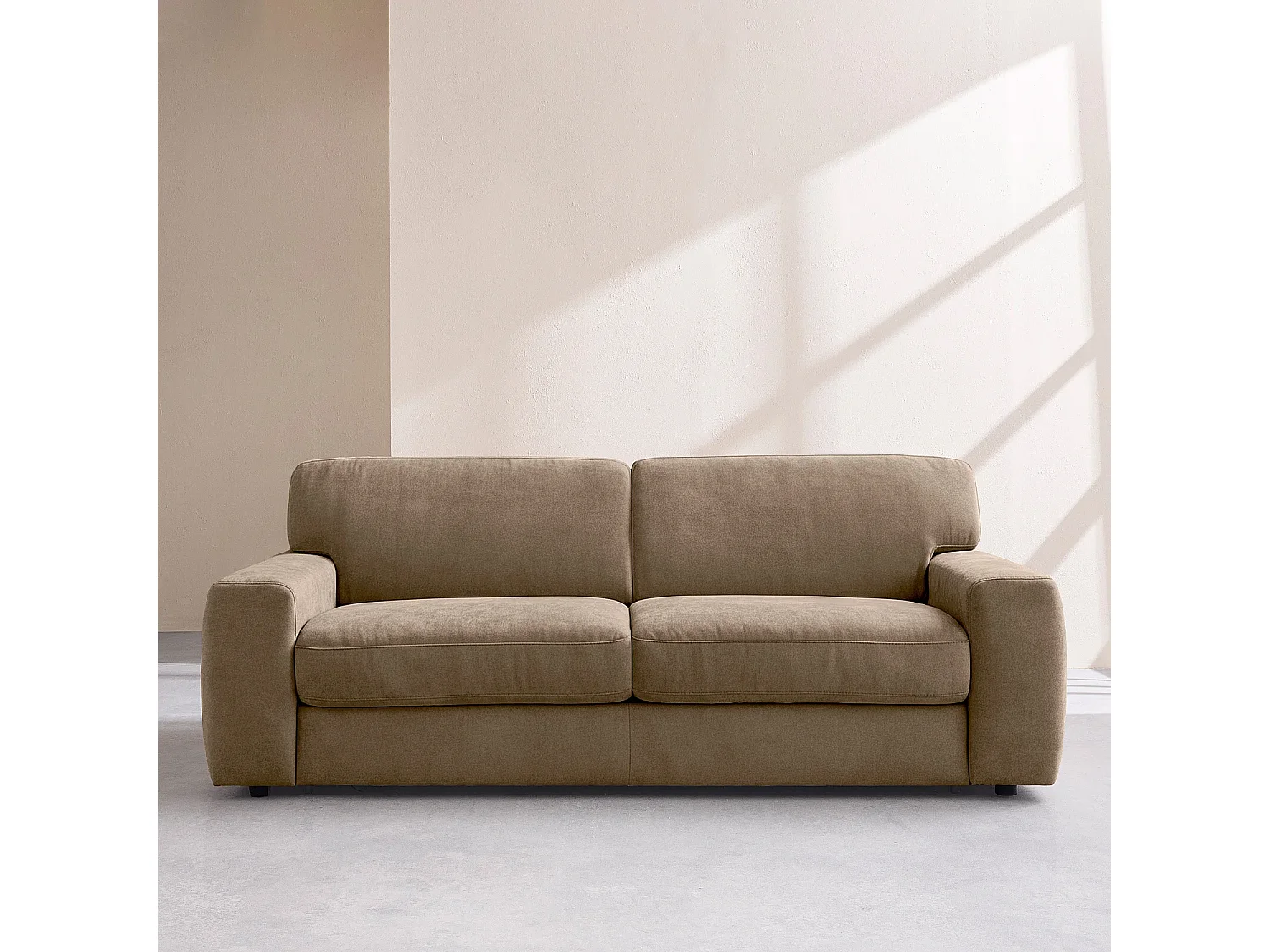 Canapé convertible 2 places - Couchage 140 cm - Matelas 16 cm - Tissu Atrani - Marron glacé