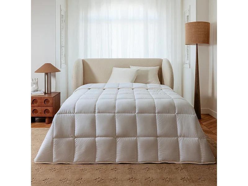 Couette chaude plume de canard 220x240cm