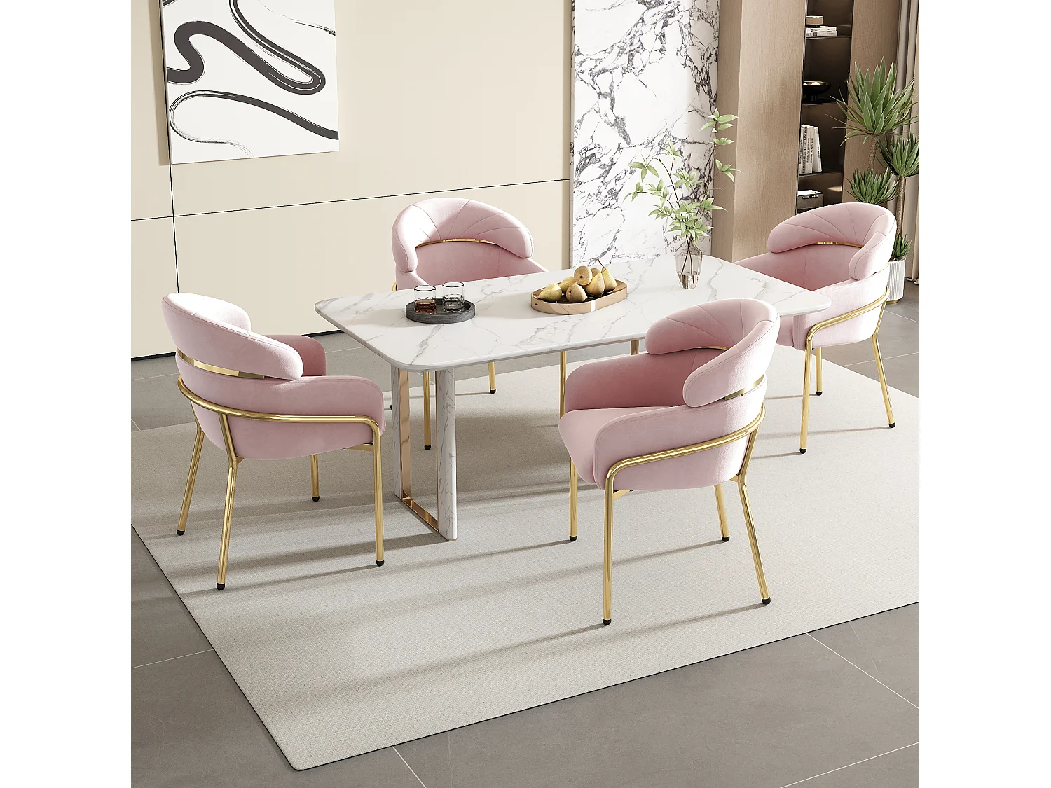 Conjunto de 4 cadeiras em veludo rosa com pés em metal dourado.
