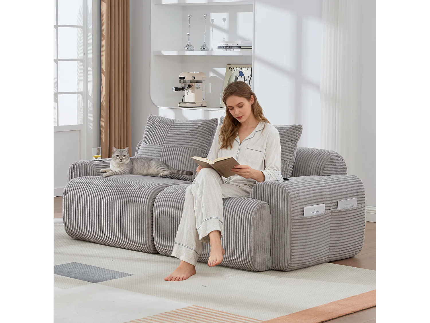 Canapé moderne 2 places - 200 x 99 x 80 cm - avec porte-gobelets + poche de rangement - velours - gris clair