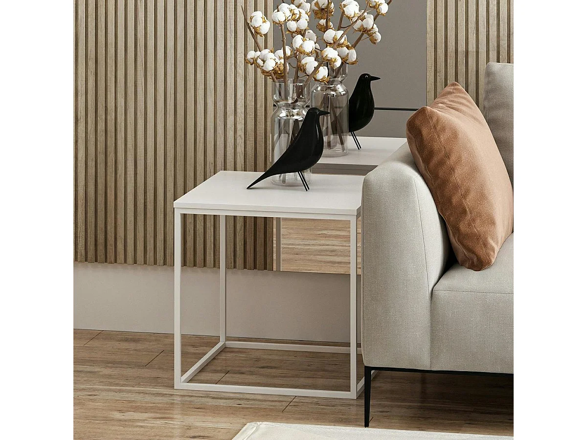 Table d'appoint carrée blanche structure métal JENA