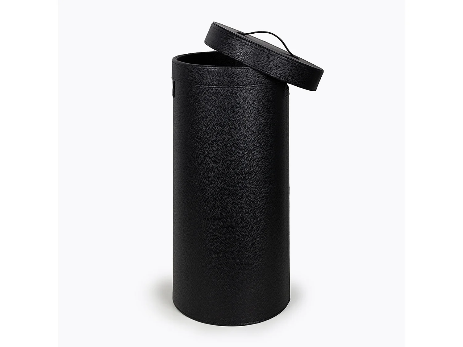 Hudson wasmand 30L van zwart of wit gestructureerd kunstleer, smal design met verborgen deksel