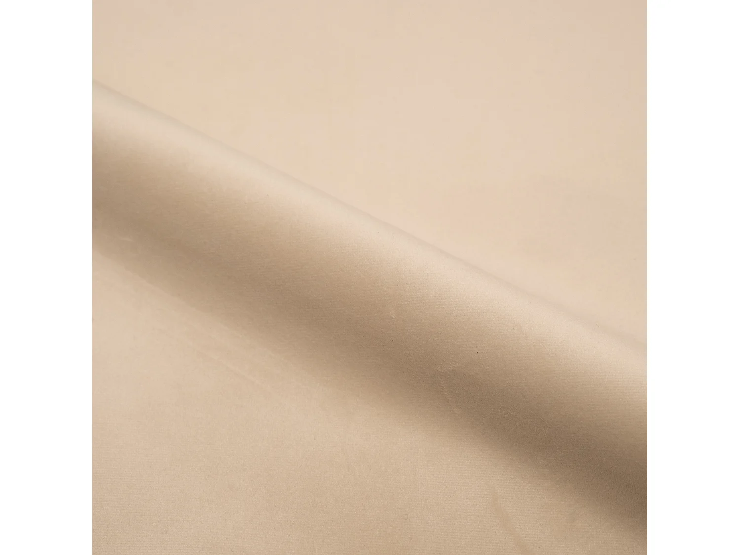 Lot de 2 chaises en velours blanc cassé et bois de noyer - Esmée