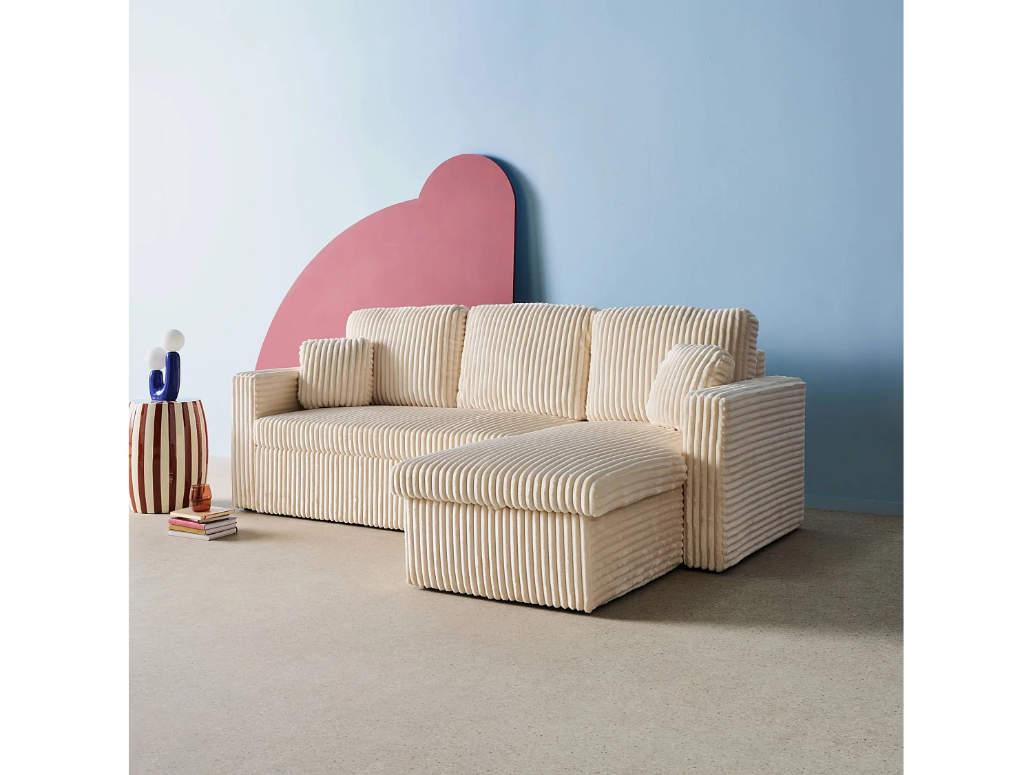 Canapé d'angle réversible convertible en tissu effet fourrure blanc crème avec coffre de rangement - Ida