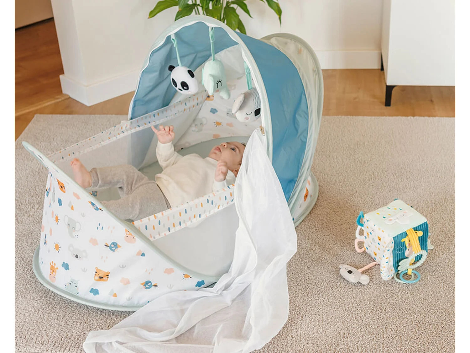 Cama de viagem dobrável para bebé com rede mosquiteira - Dos 0 aos 6 anos