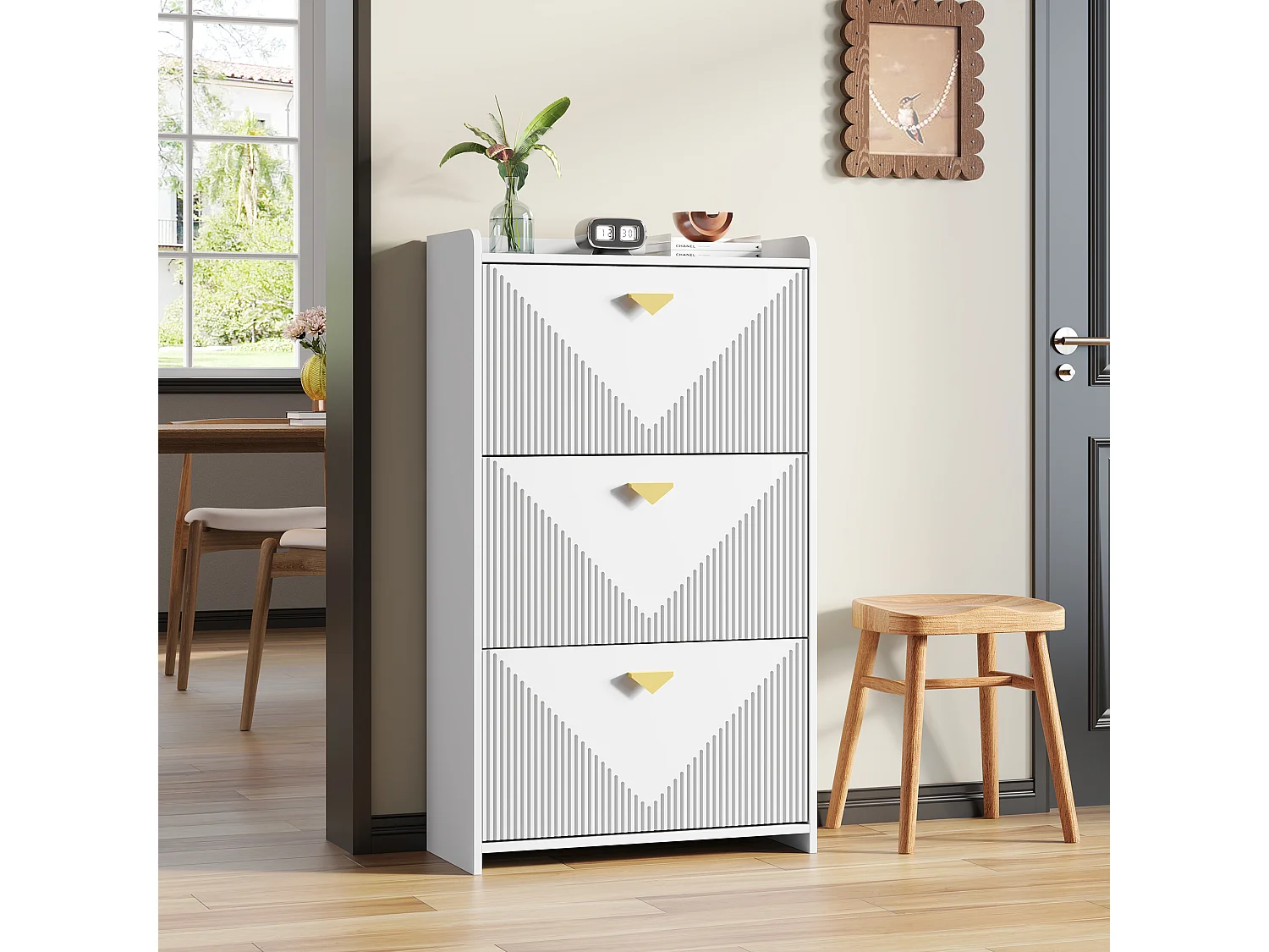 Schuhschrank für den Eingangsbereich – 70 x 30 x 120 cm – mit 3 Klapptüren – MDF – weiß