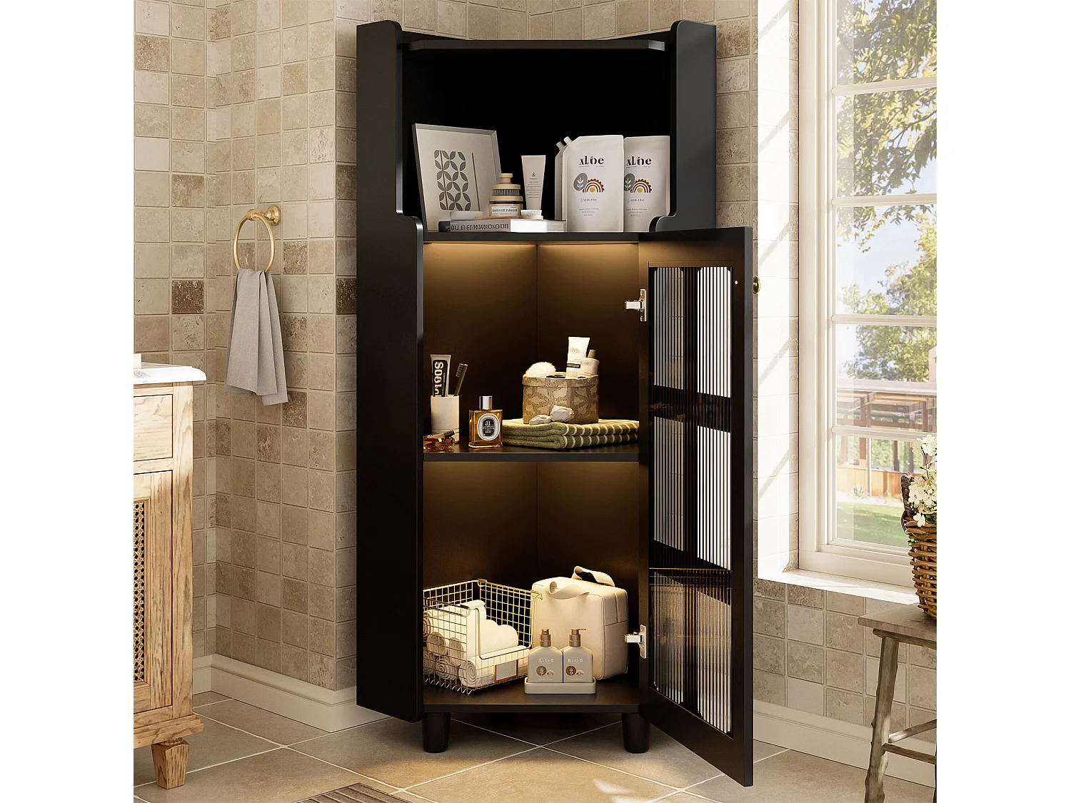 Meuble d'angle laquée pour salle de bain - 63.5 x 45 x 124 cm -  avec 1 porte + étagère + Leds - MDF - noir