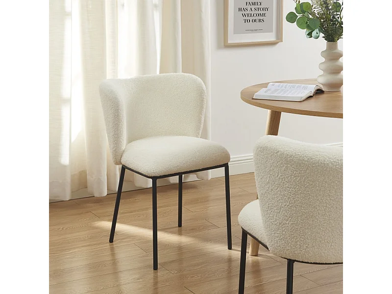 Lot de 2 chaises BIANCA tissu bouclette blanc pieds métal noir