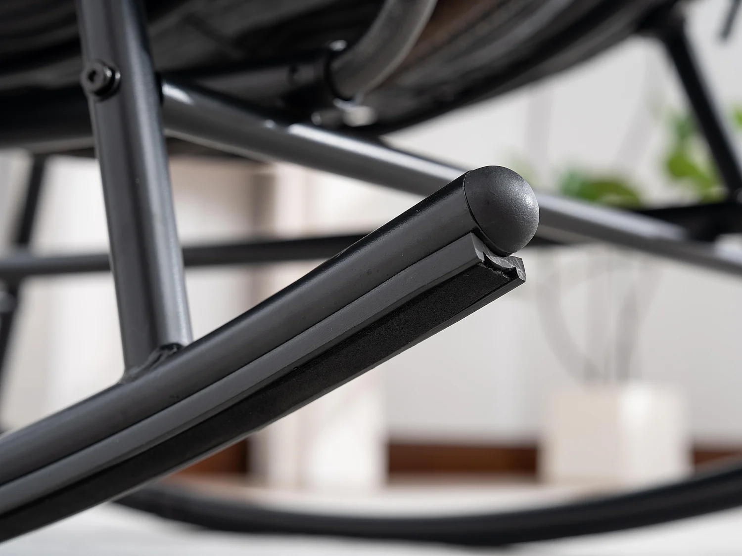 Cocon Pro - Rockingchair avec Repose-Pieds Rétractable - Siège Large et Coussin Offert - 115kg - Pour Jardin, Terrasse, Salon