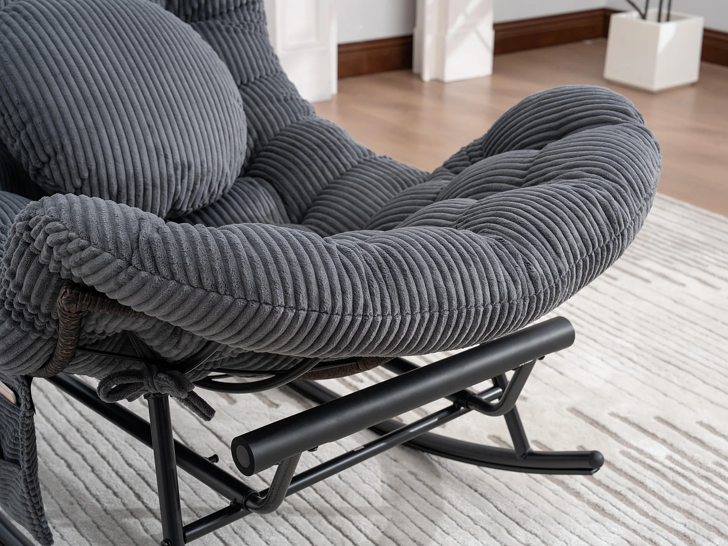 Cocon Pro - Rockingchair avec Repose-Pieds Rétractable - Siège Large et Coussin Offert - 115kg - Pour Jardin, Terrasse, Salon