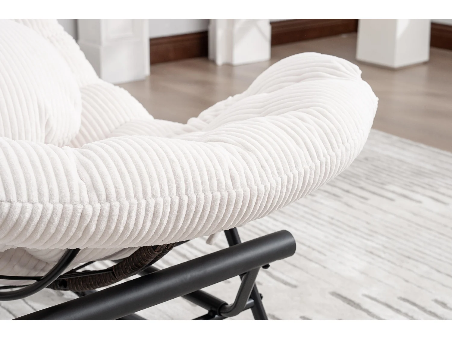 Cocon Pro - Rockingchair avec Repose-Pieds Rétractable - Siège Large et Coussin Offert - 115kg - Pour Jardin, Terrasse, Salon