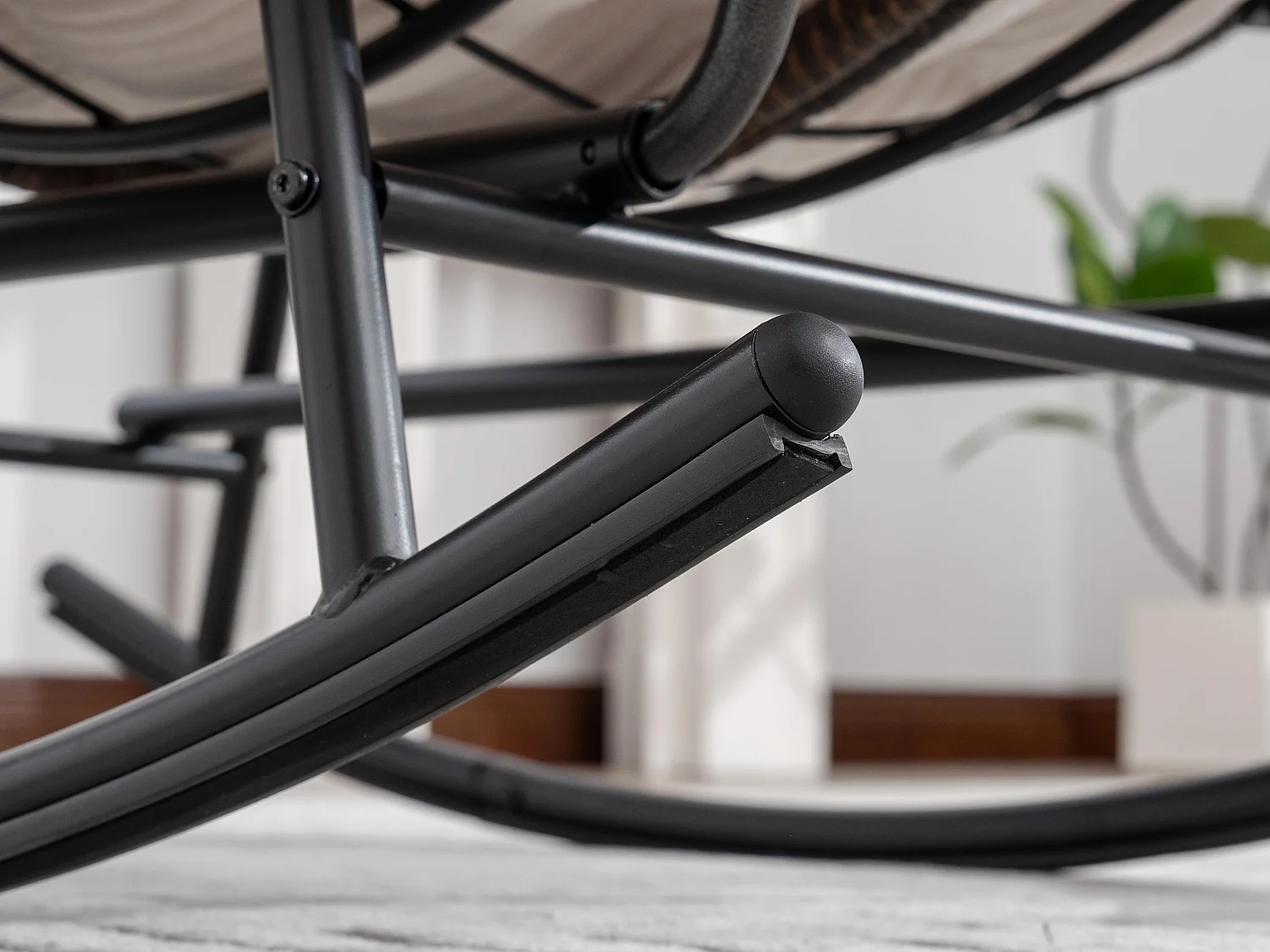 Cocon Pro - Rockingchair avec Repose-Pieds Rétractable - Siège Large et Coussin Offert - 115kg - Pour Jardin, Terrasse, Salon