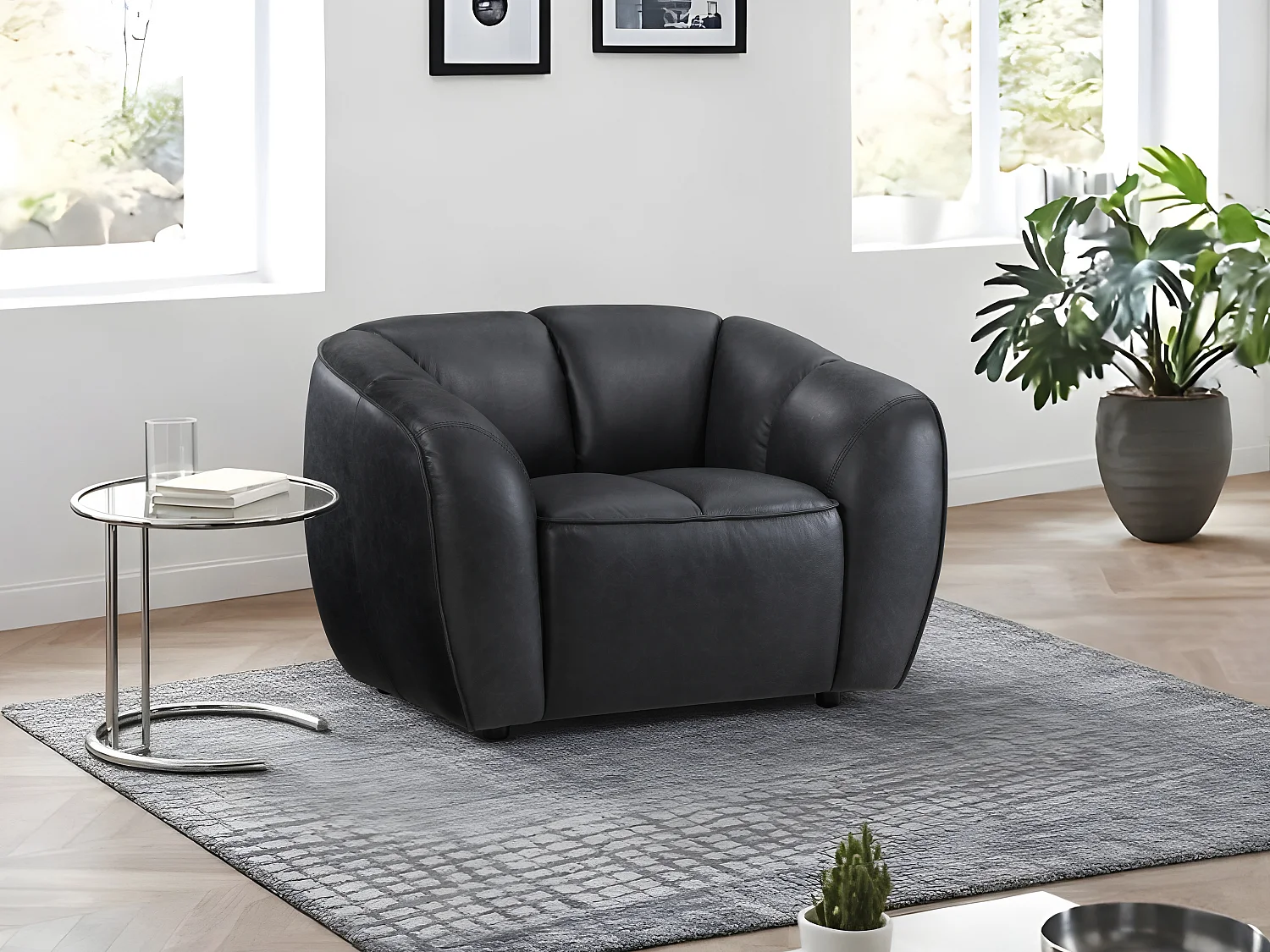 Fauteuil en cuir noir PRADONI