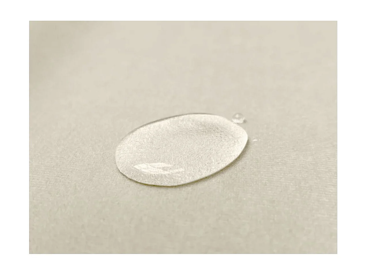 Cadre de lit TALI avec tête de lit et sommier à lattes en velours - Beige - Dimensions du couchage : 140 x 200 cm