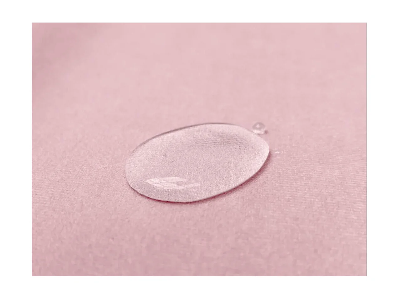 Cadre de lit TALI avec tête de lit et sommier à lattes en velours - Rose - Dimensions du couchage : 160 x 200 cm