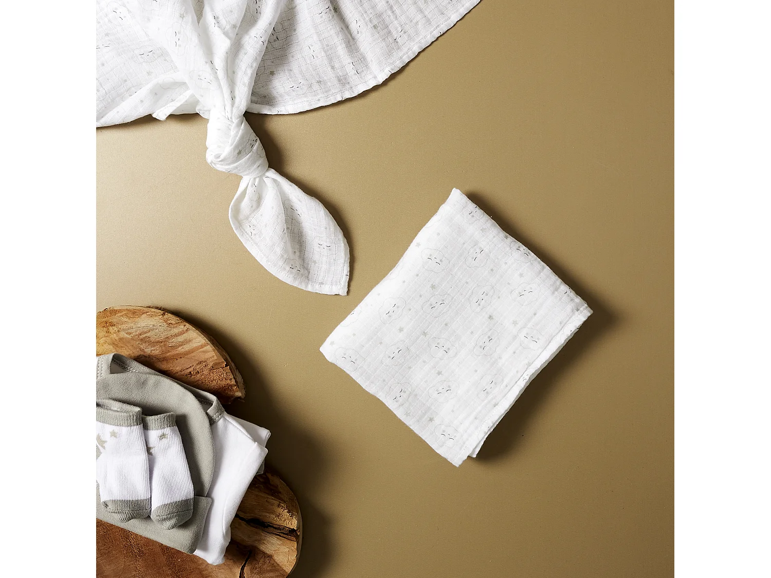 Lot de 2 langes bébé en coton 70x70 cm, doux et polyvalents pour change et emmaillotage