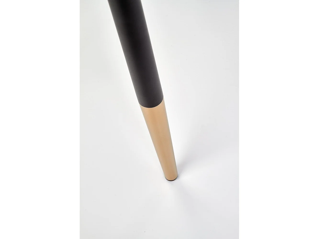 Chaise en acier 45x88 cm