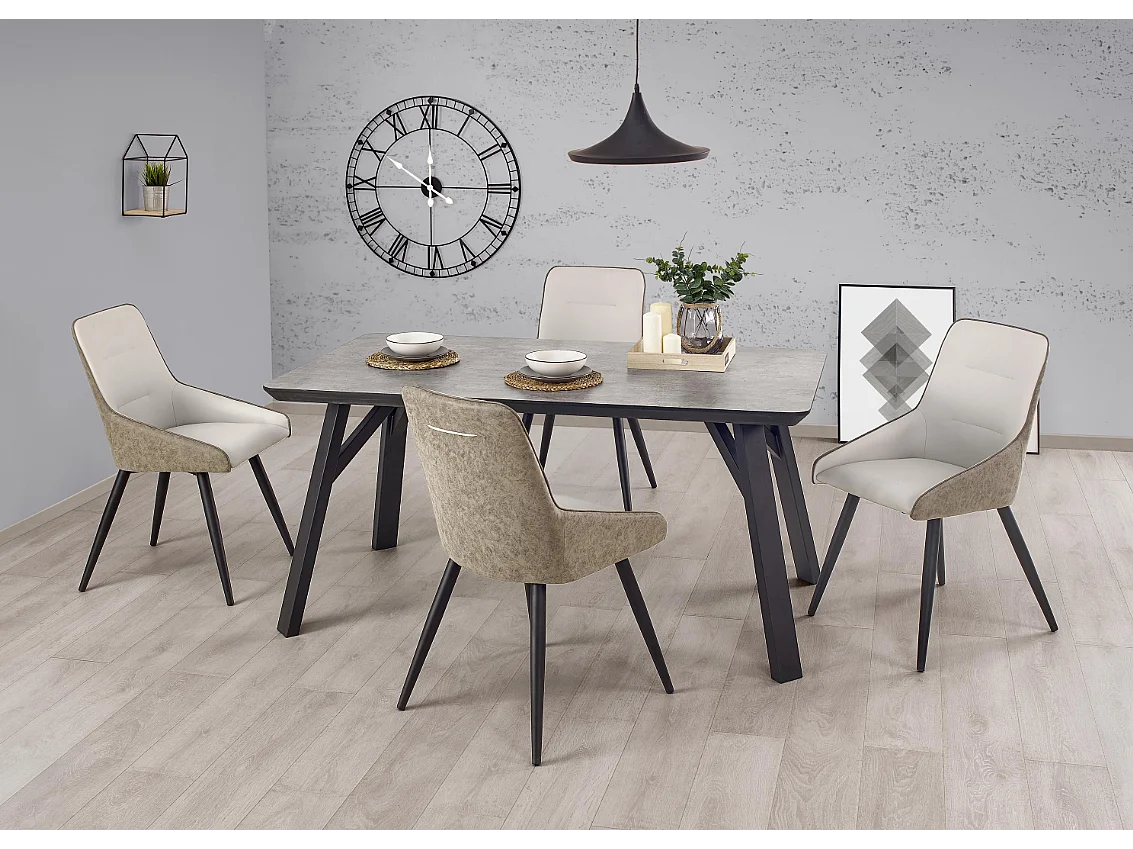Table pour 4/6 personnes grise 160x90 cm