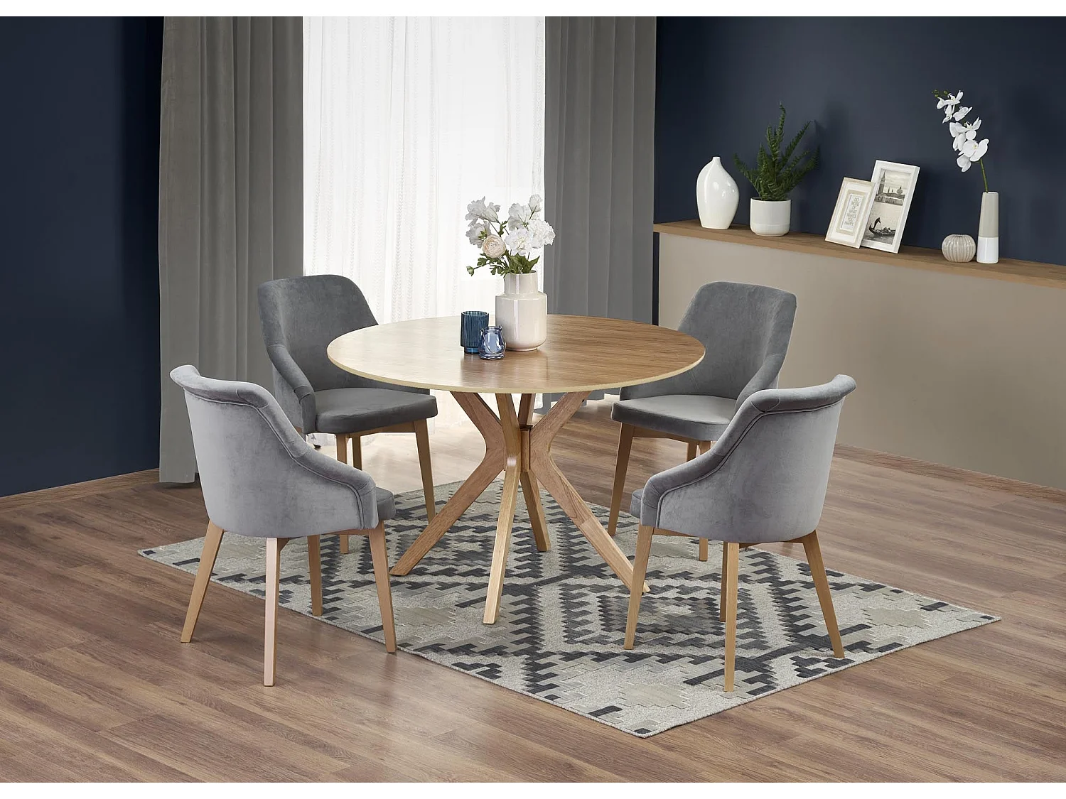 Table ronde en chêne pour 4 personnes 120x77 cm