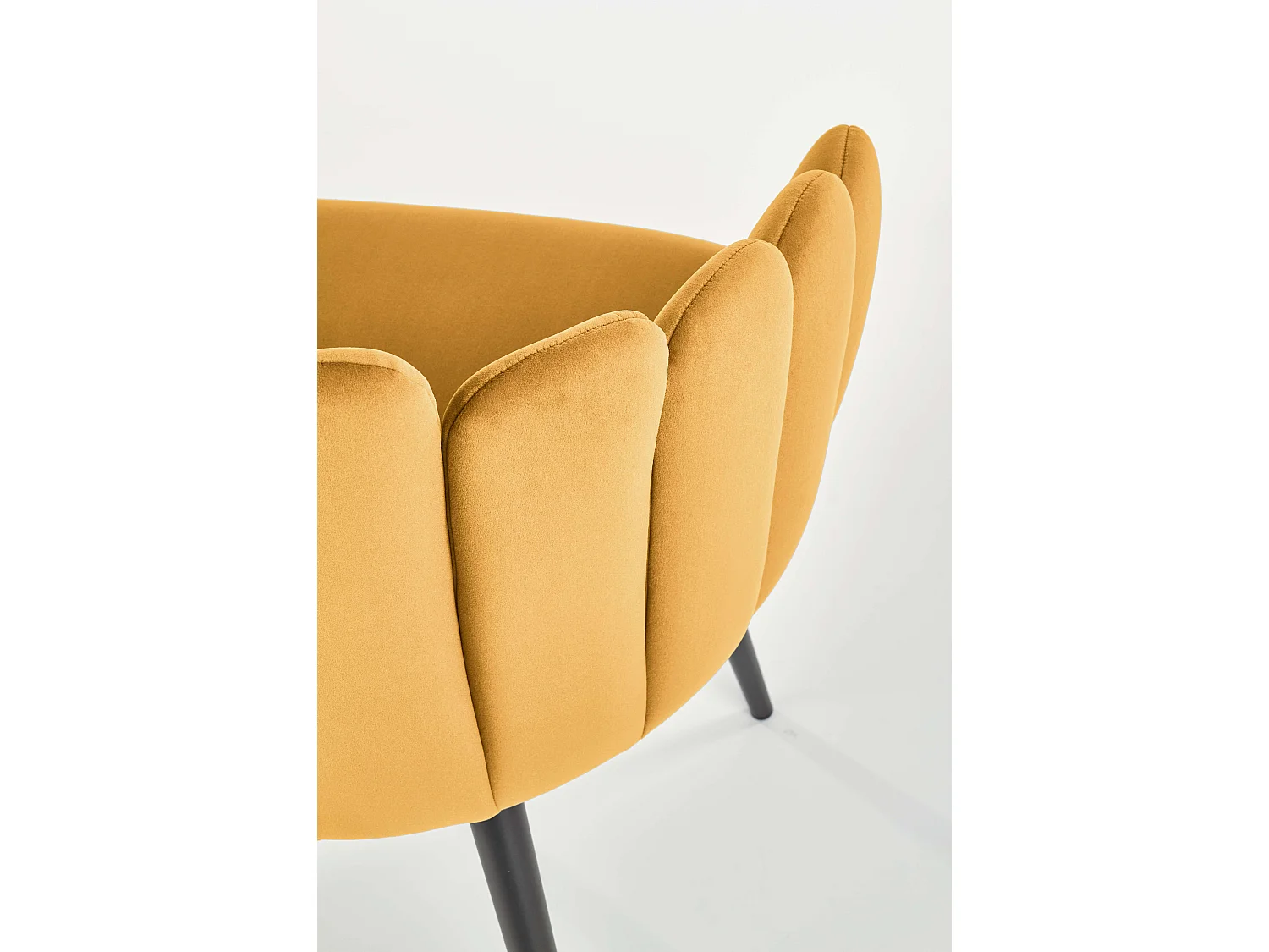 Krzesło tapicerowane K410 musztardowe