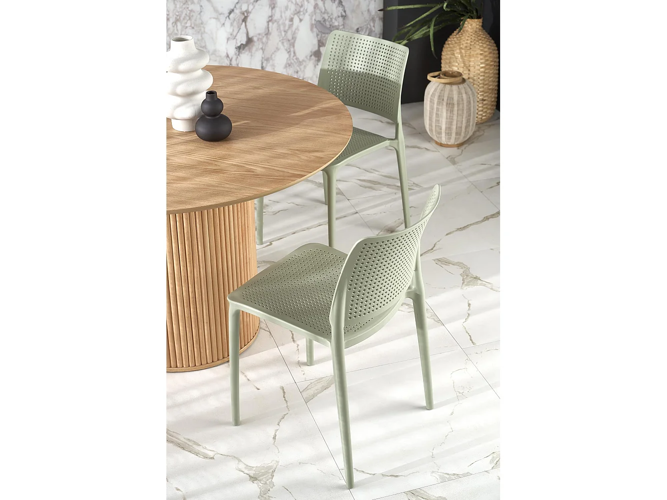 Table ronde en chêne pour 4 personnes 120x78 cm