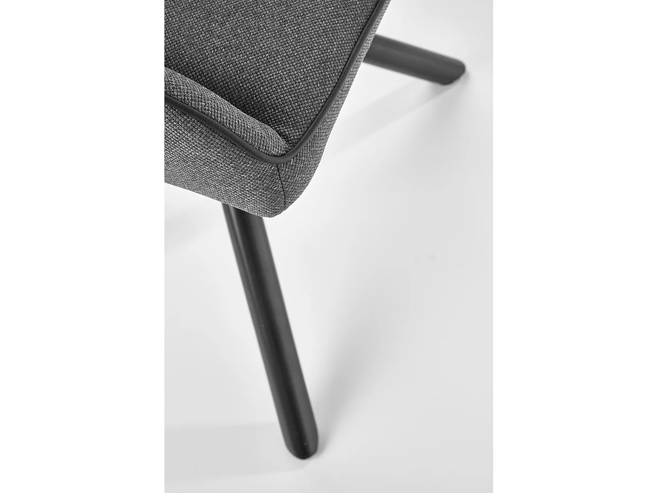 Chaise en acier 49x84 cm