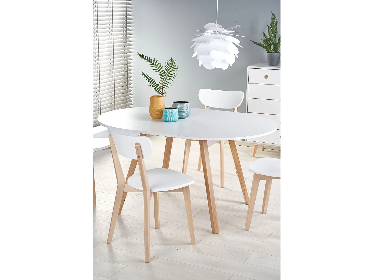 Table extensible pour 4/6 personnes 102/142x102 cm