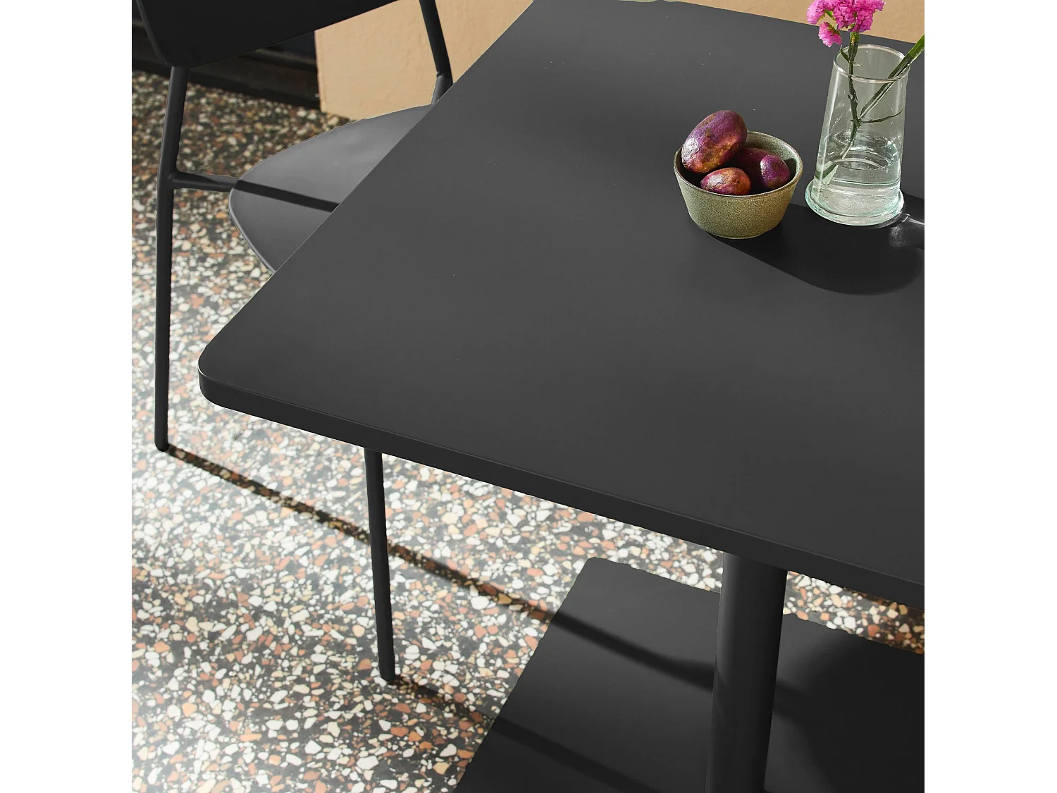 Table de jardin bistrot carré acier + 2 assises 70 cm anthracite - Orea + Liva