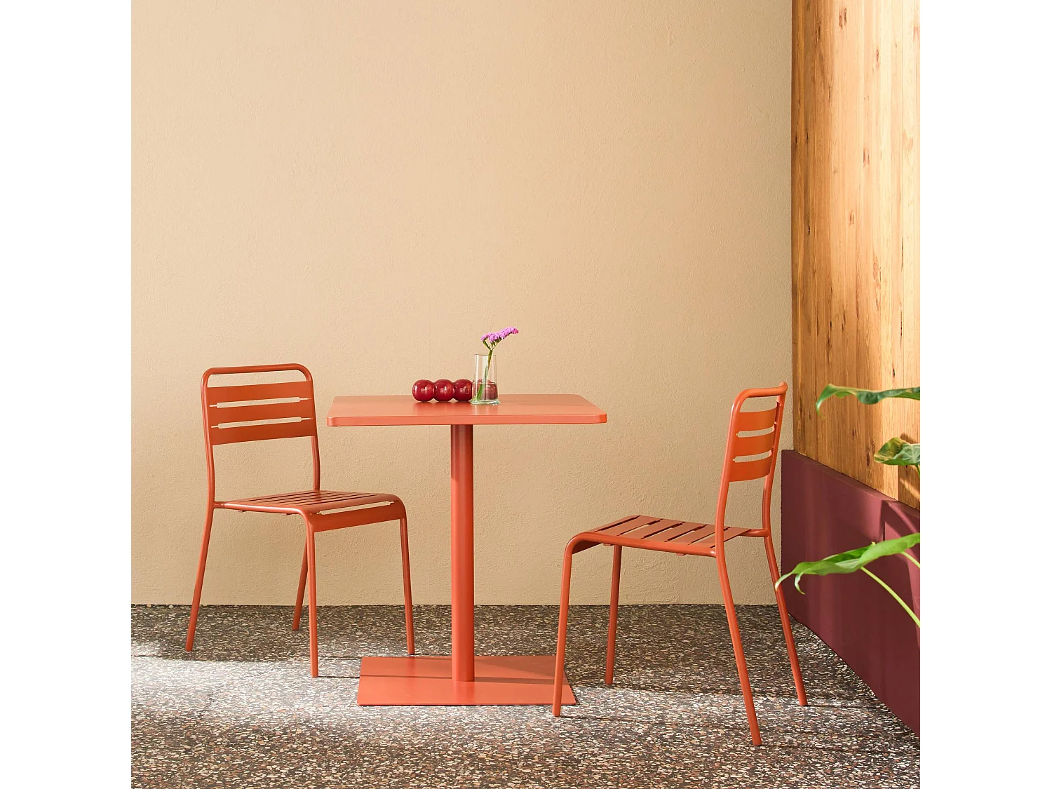 Table de jardin bistrot carré acier + 2 assises 70 cm terracotta - Orea + Amélia