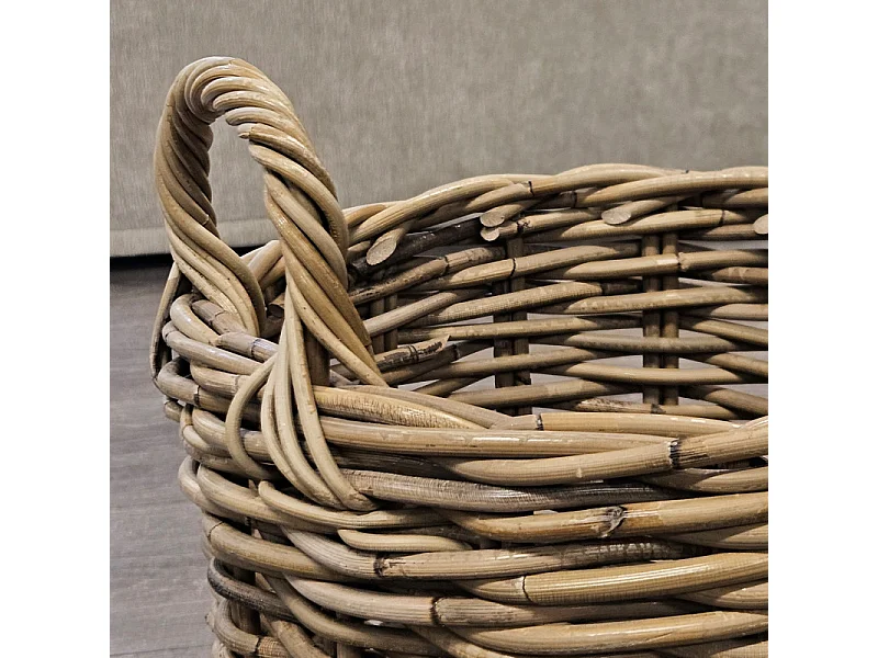 Petit panier rond H. 41 cm avec anses en kubu naturel tressé - INAYA