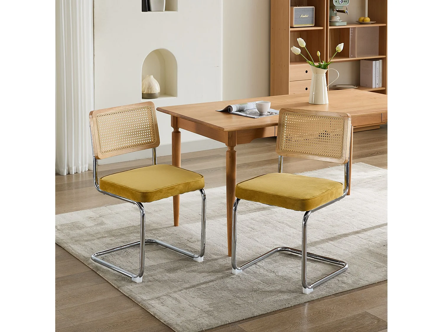 Eetkamerstoel - zwevend fluweel met gouden geweven rotan rugleuning