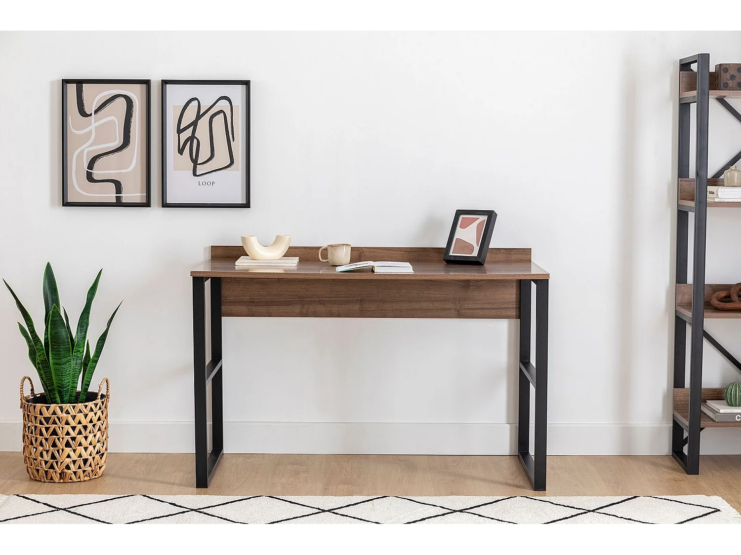 Elegant "Rana" Träskrivbord - 120 x 75 x 60 cm - Valnöt, Svart