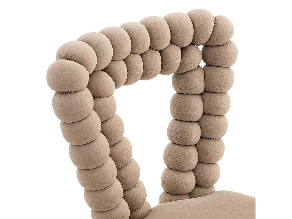 Fluwelen eetkamerstoelen (set van 2) - rugleuning met driehoekige uitsparing, zwarte metalen poten, camel