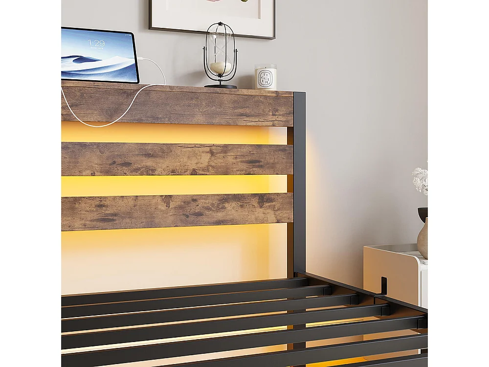 Lit adulte, avec éclairage LED et station de recharge USB, structure métallique, matelas non inclus, marron - 90 x 200 cm