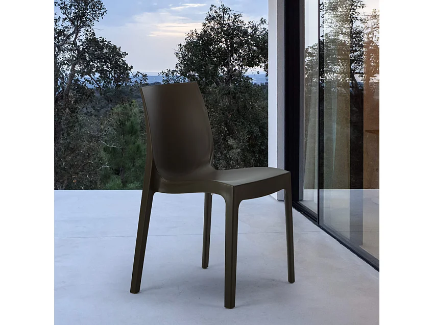 22 Silla de cocina Apilable de Polipropileno Rome Grand Soleil - Marrón