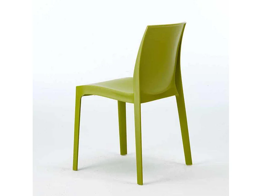 Lot de 22 Chaises Rome Grand Soleil en polypropylène empilables pour bar et café Stock - Anis vert