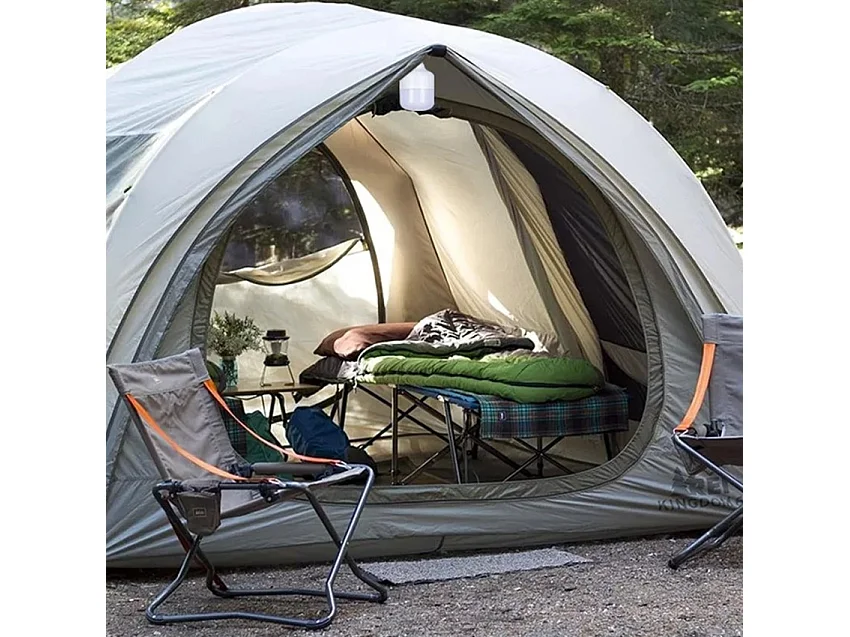 Tragbare 50-W-LED-Lampe mit Solarpanel und Fernbedienung SunStars