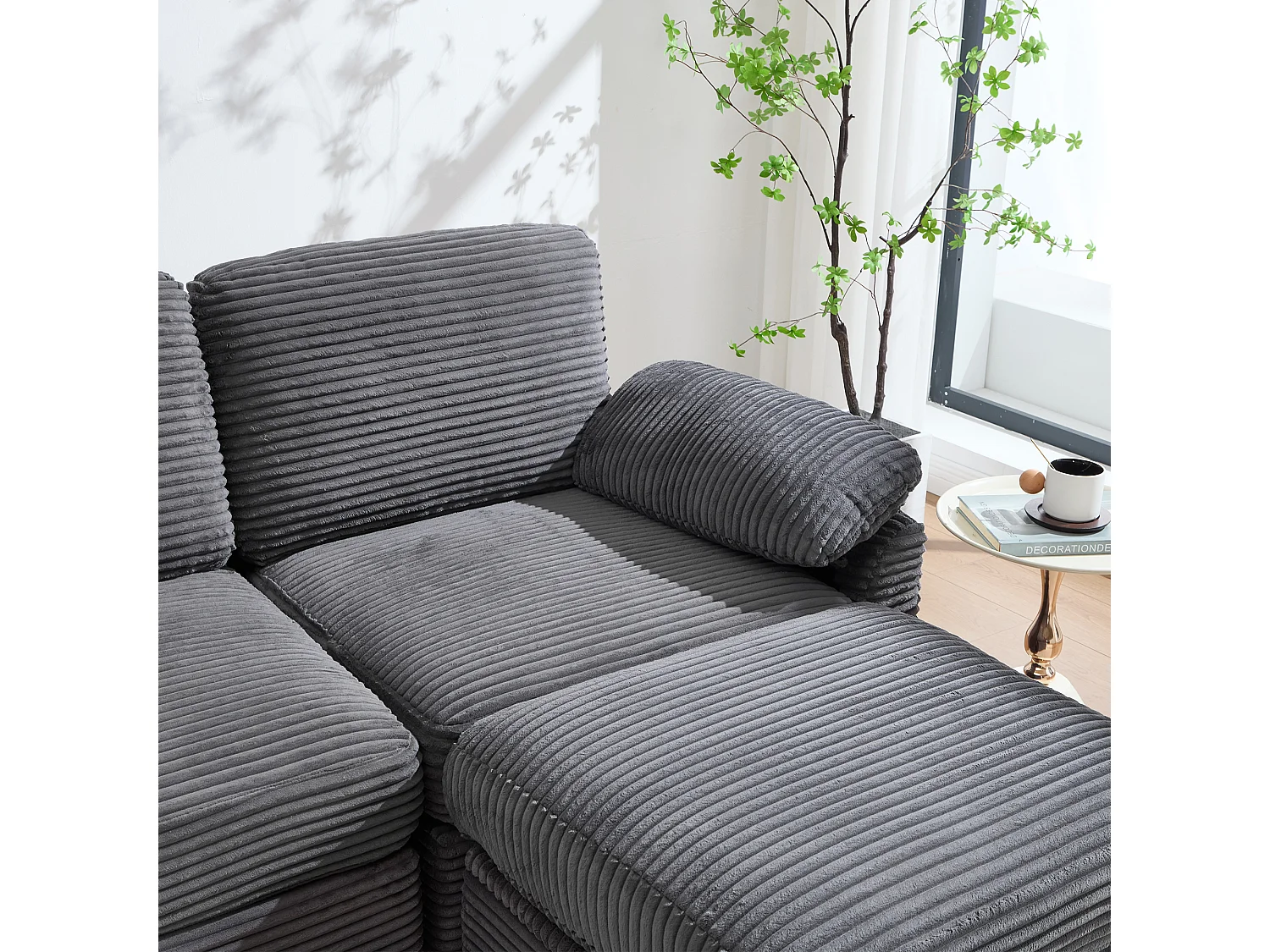 Sofá 266x136x82 cm, espuma viscoelástica, consola central deslizante con portavasos, USB C, pana gris oscuro